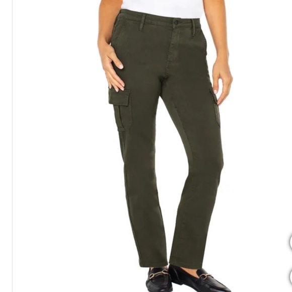 Well Worn Womens Tencel Blend Cargo Pants - Picture 3 of 4